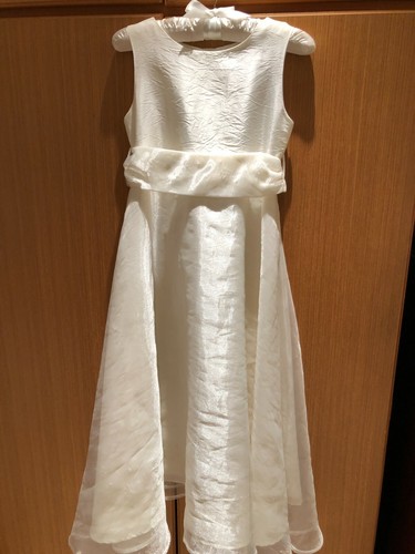Ivory bridesmaid flower - ivory, bridesmaid/flower