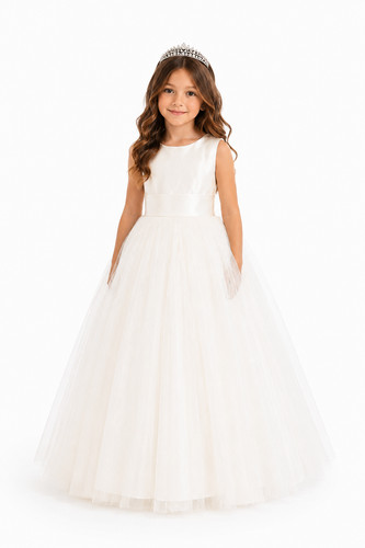 Little girl communion - girl,